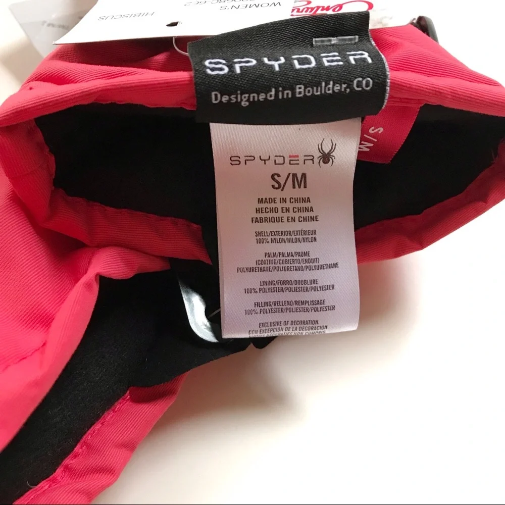 Spyder snowboarding ski