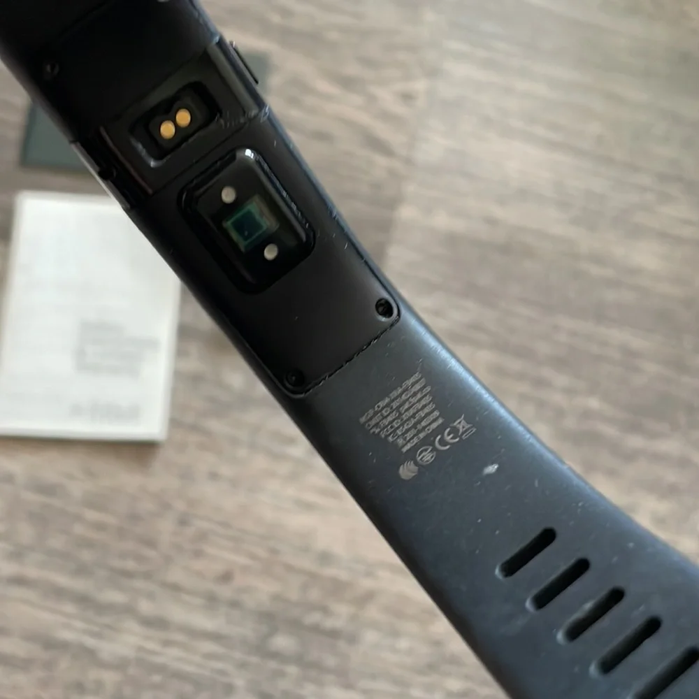 fitbit preowned excellent
