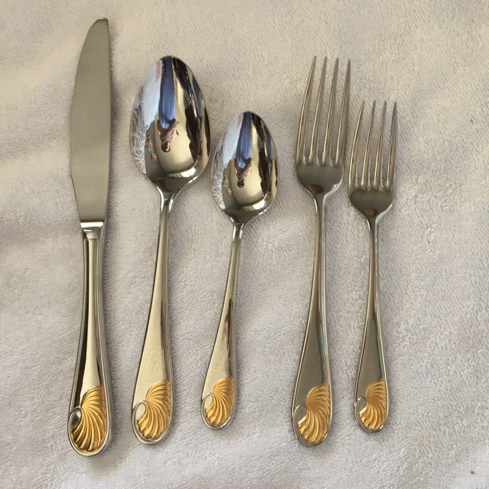 New Yamazaki Celine Gold Accent 5 pc Place setting JAPAN
