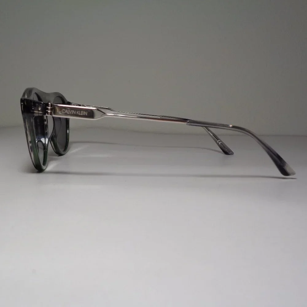 Calvin Klein CK20701S Smoke Green Gradient Horn New Men's Sunglasses
