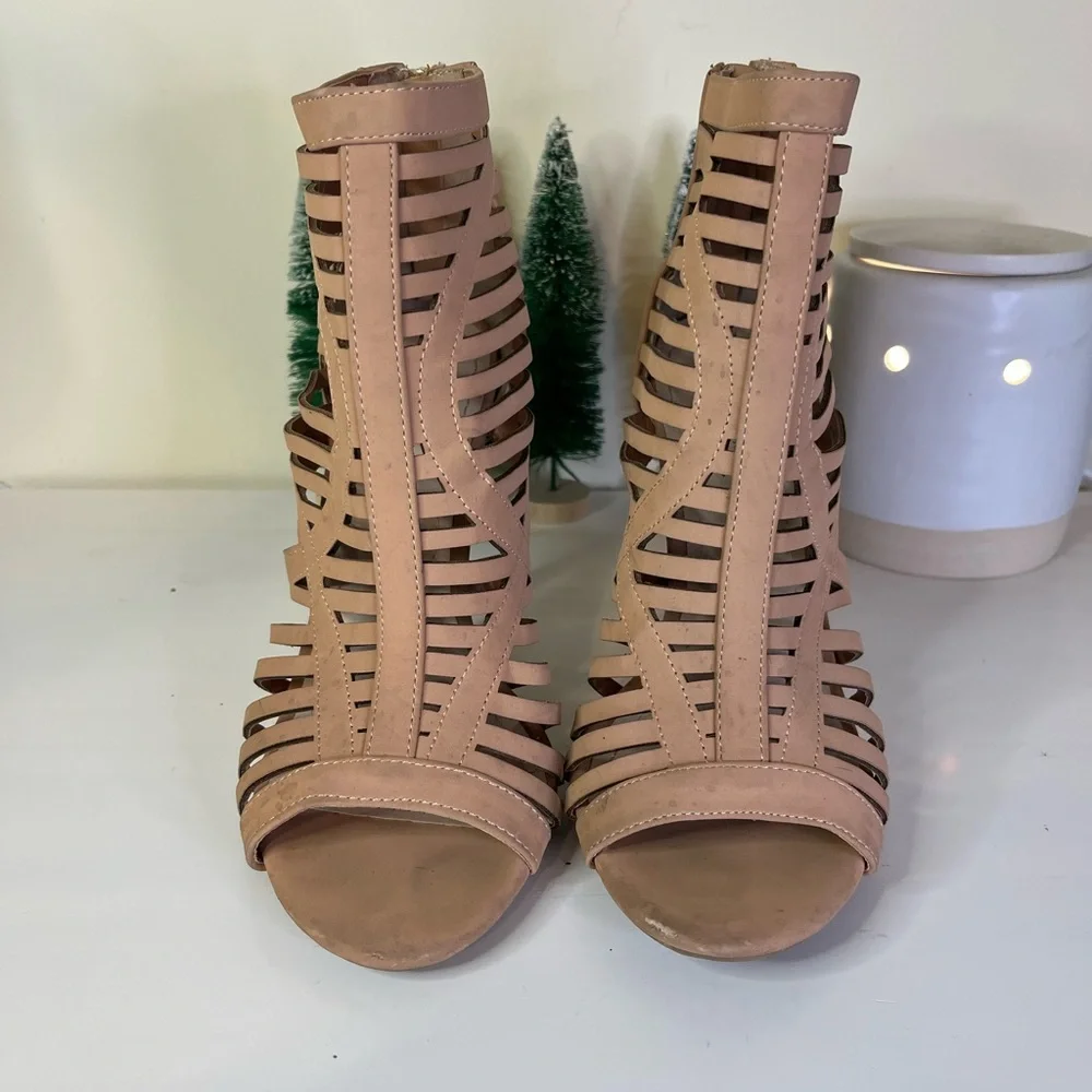 Ann Michell gently worn