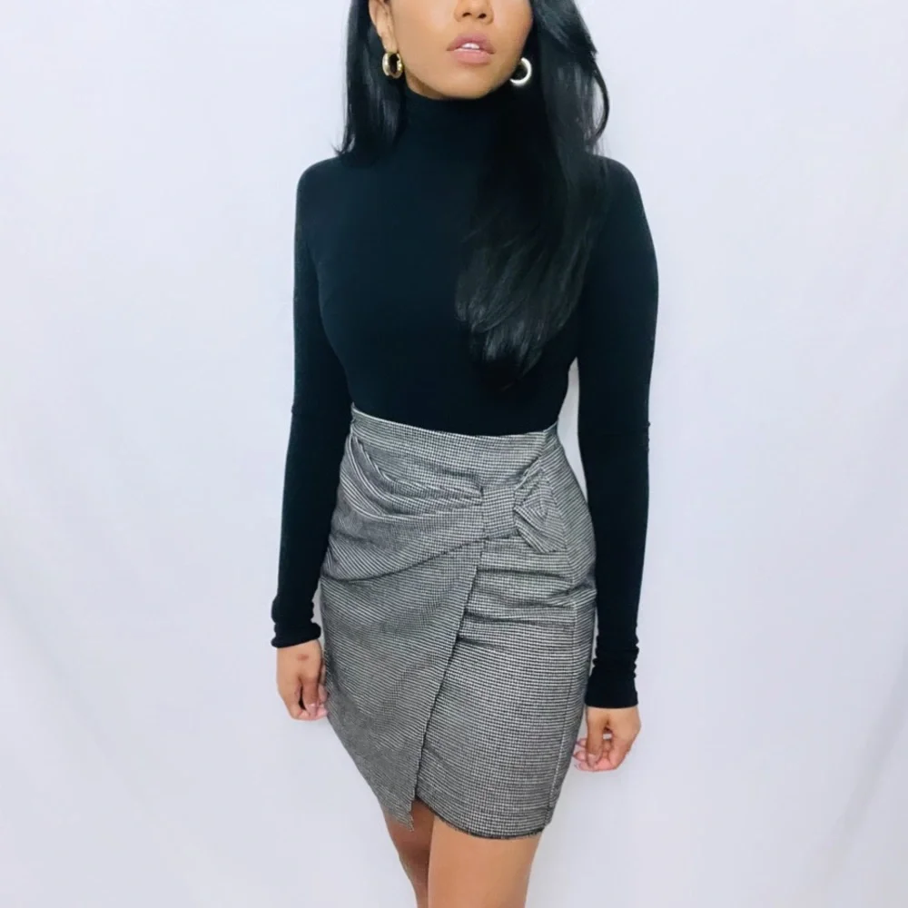 Club Monaco beautiful black