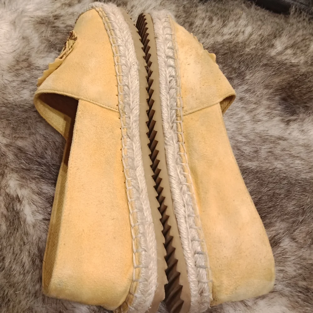 Karl Lagerfeld upper pre