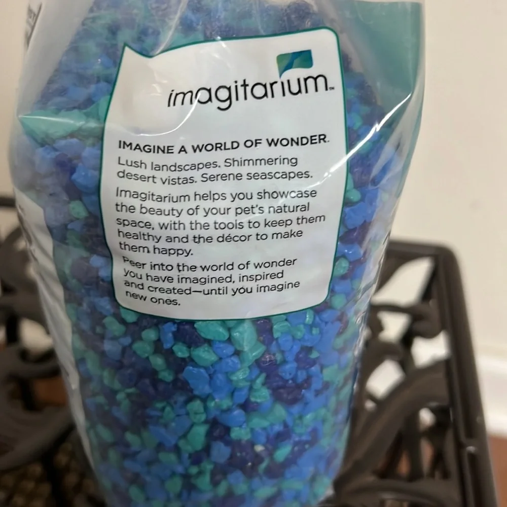 ✨HOST PICK✨Imagitarium Aquatic Substrate Blue & Teal Rocks 5Lbs