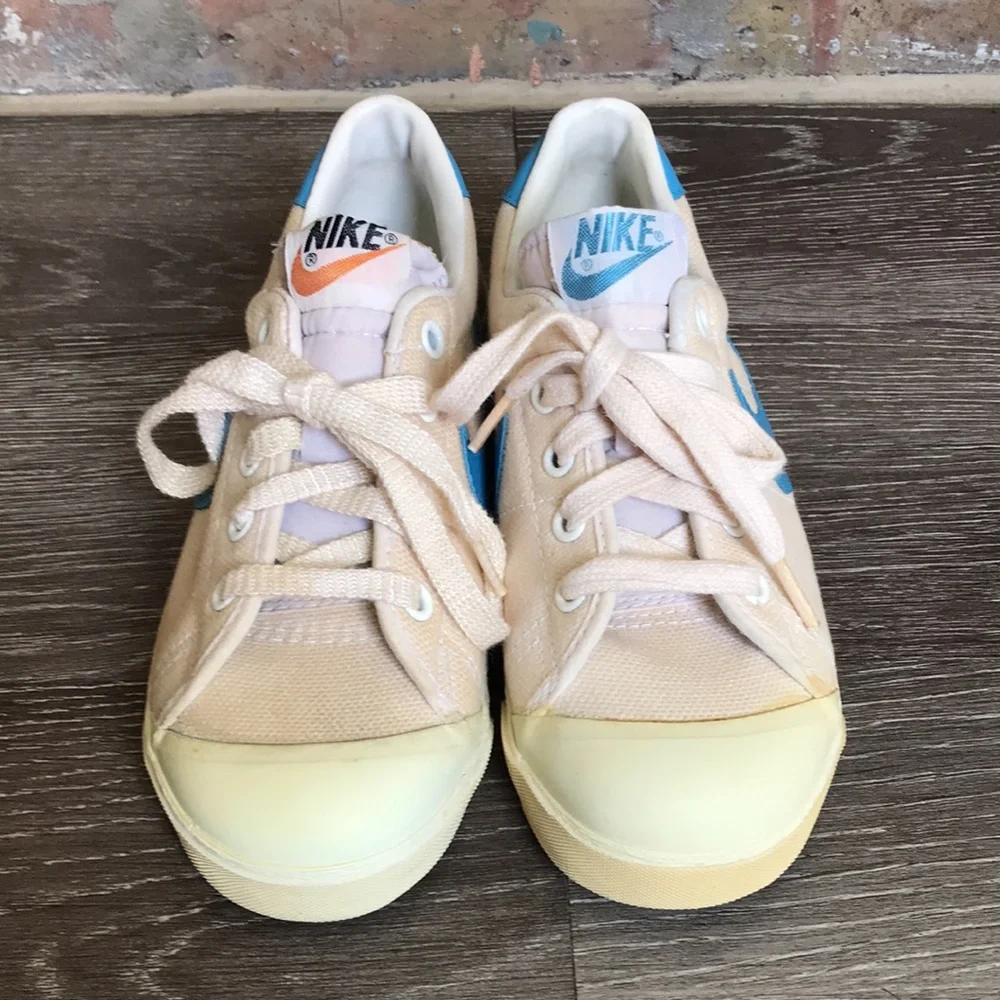 Nike different court