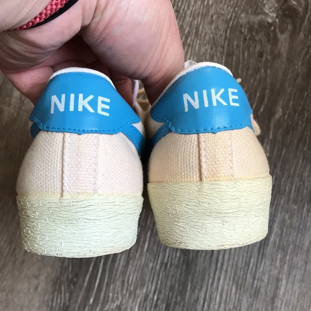 Nike serial logo