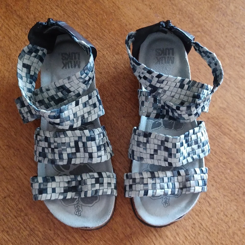 Muk Luks Web Sandals
