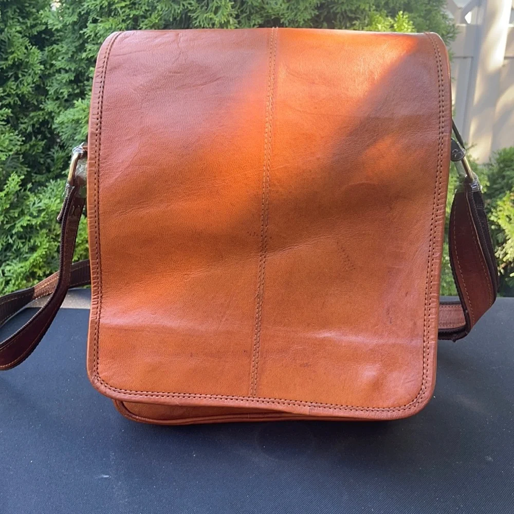 Urban leather satchel