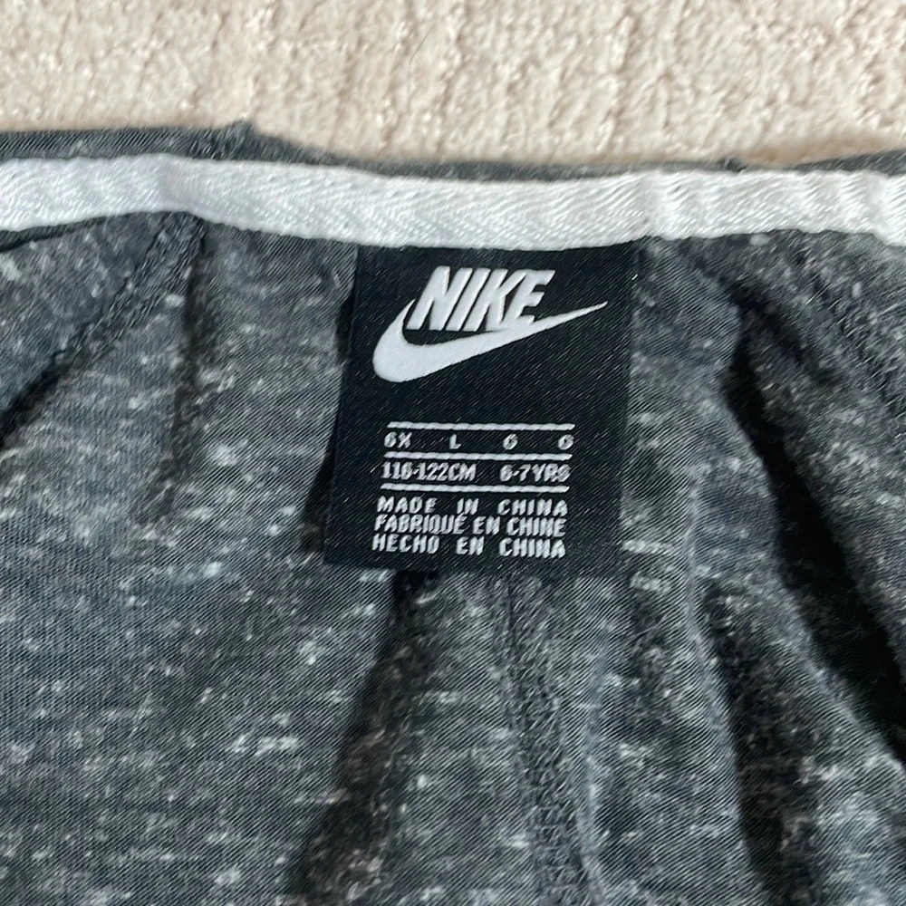 Nike closet paneled