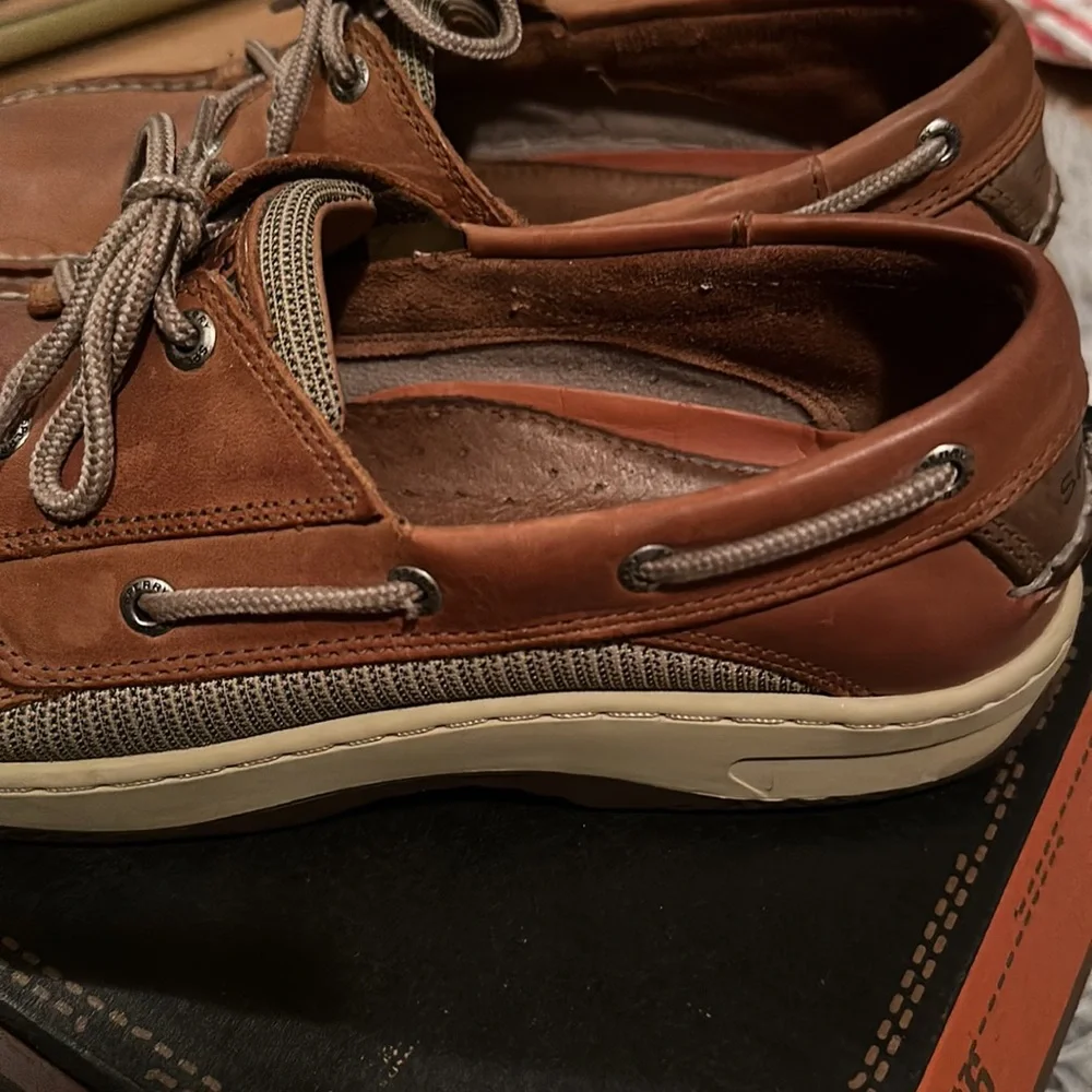 Sperry men preloved
