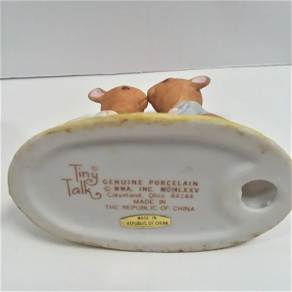 Vintage Porcelain Figurines Mice Mouse Frogs porcelain collectable