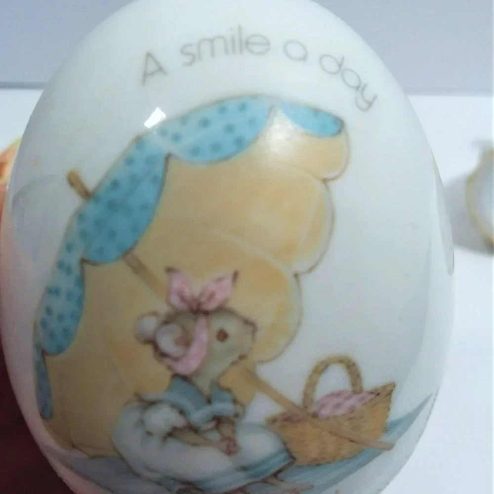 Porcelain Figurines 3pc VTG Tiny Talk Mice Frog Egg 1970's WWA Music Kiss Japan