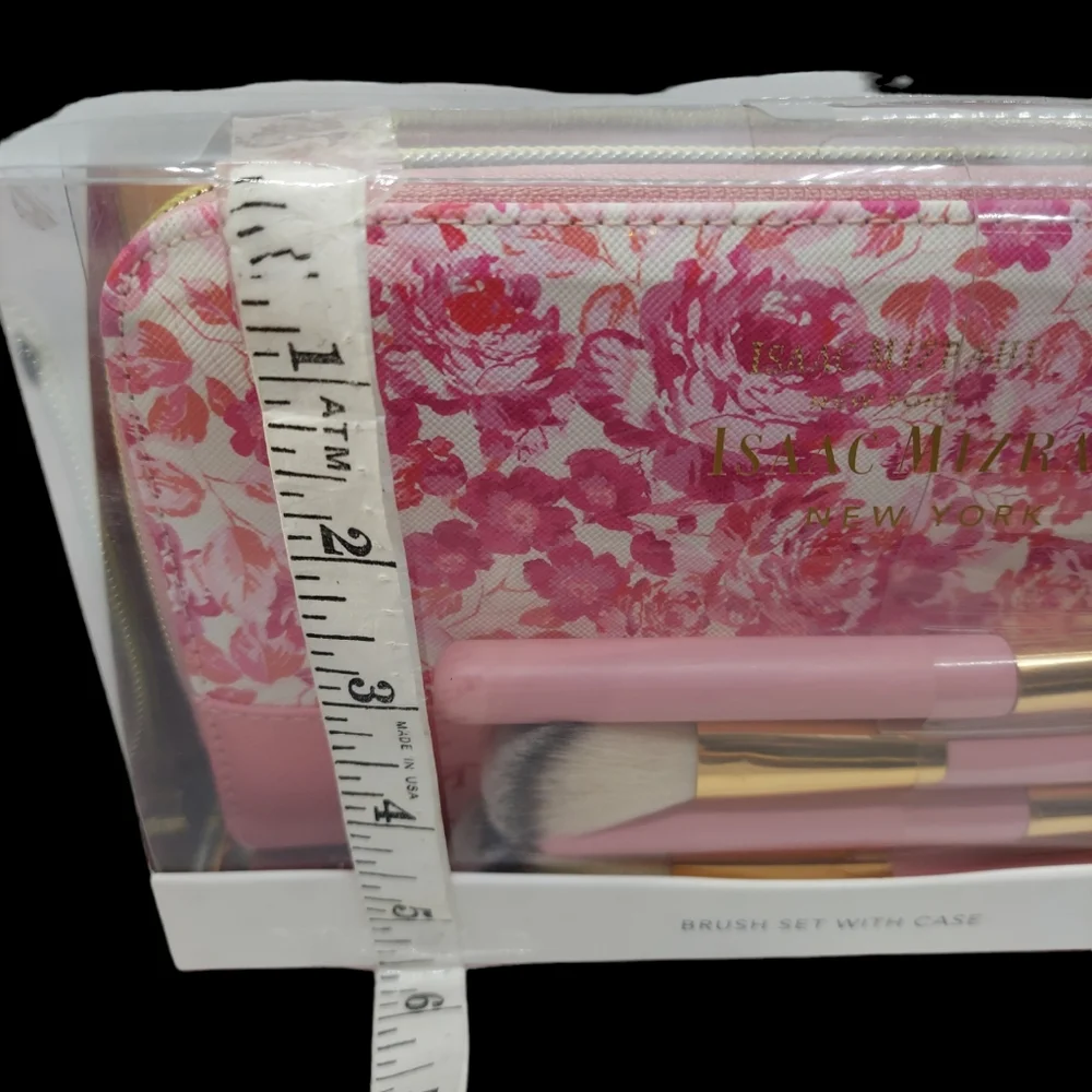 N/A isaac mizrahi