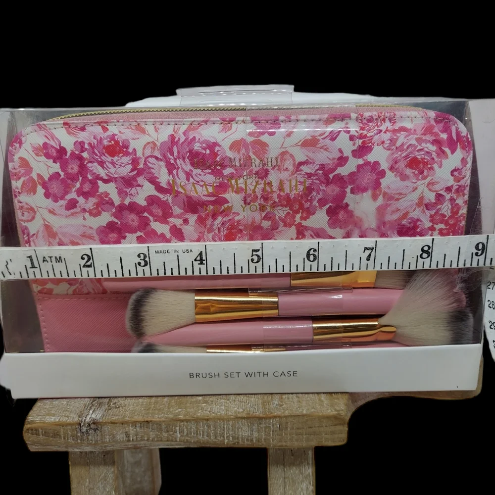 N/A isaac mizrahi