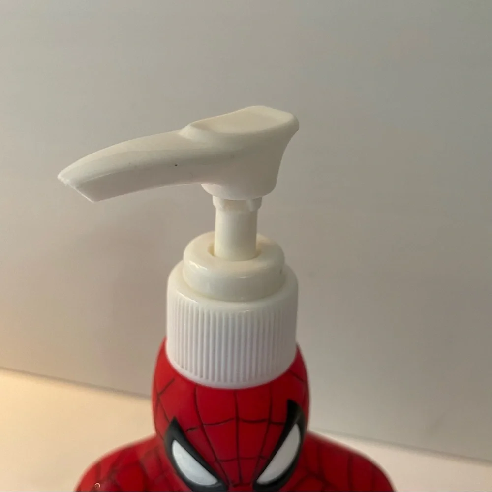 Marvel spiderman hand