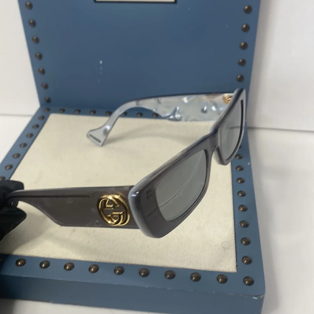 Gucci acetate rectangular