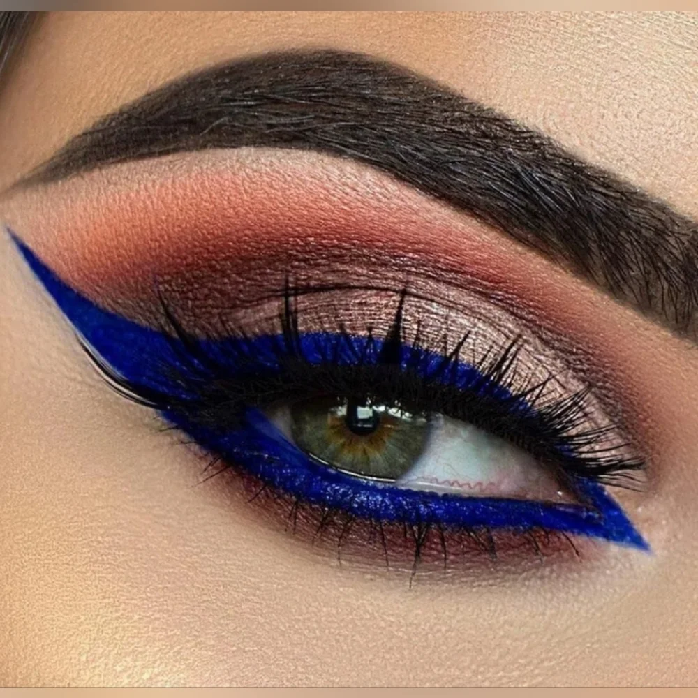 Morphe color blue