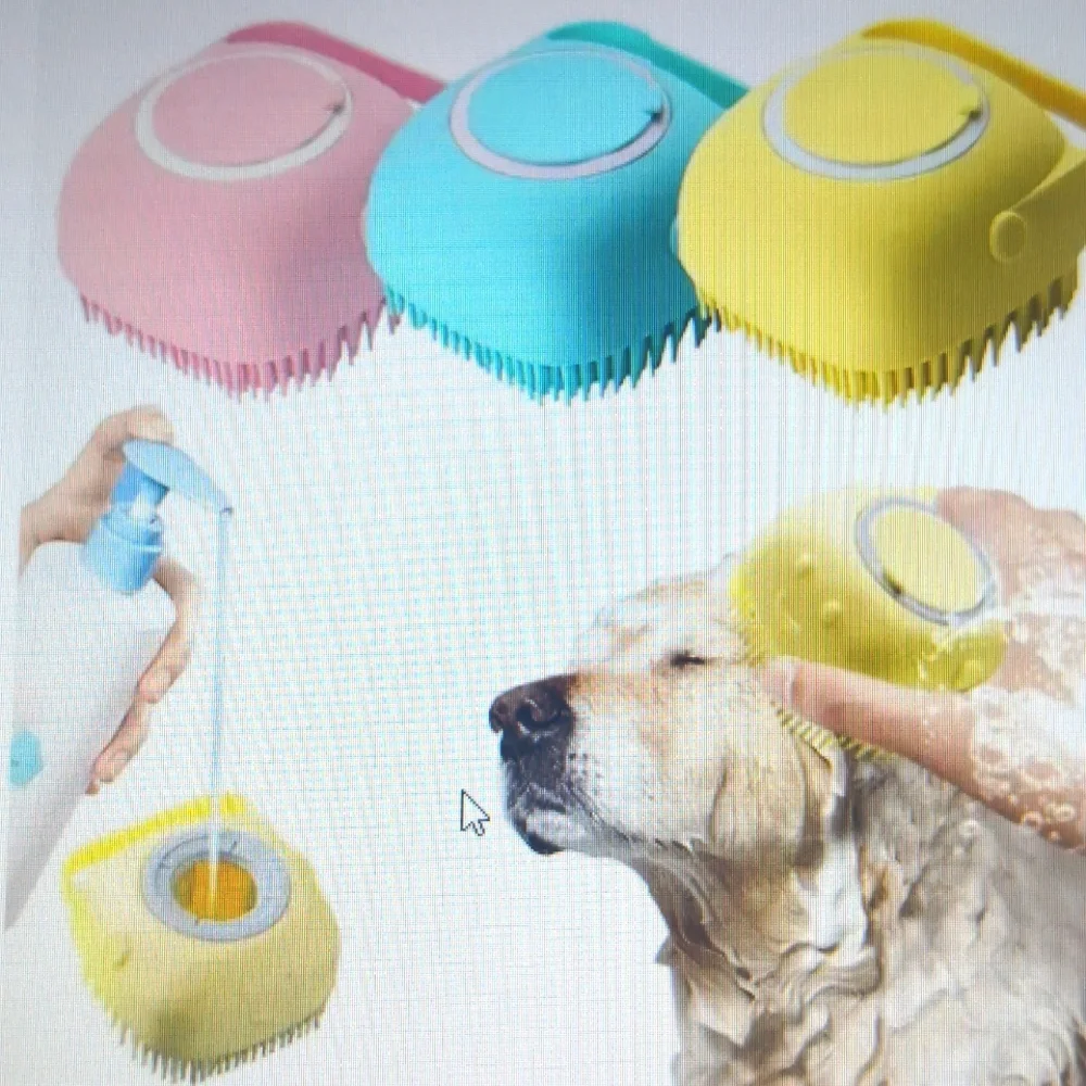 New 💕 Pets love it!💕 Silicone Pet brush 🐕