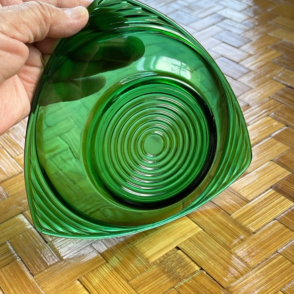 Vintage green nuts