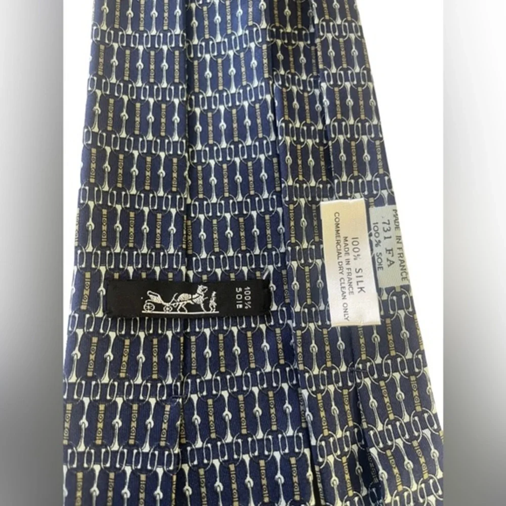 N/A hermes patterned