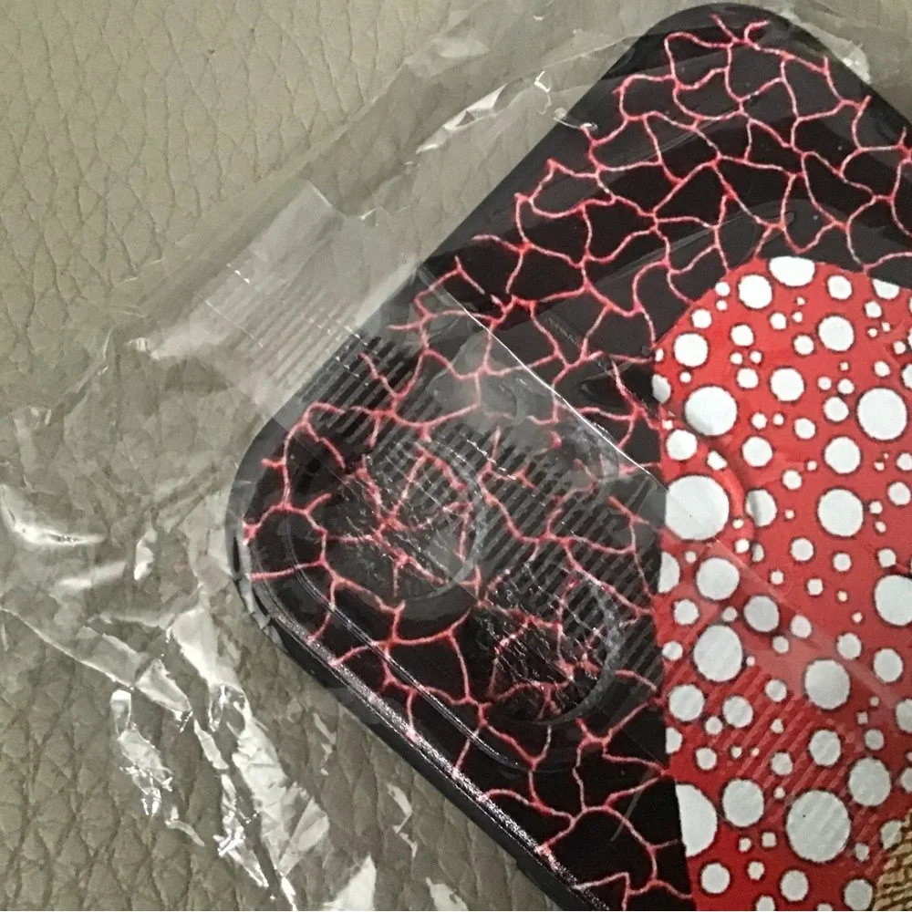 n/a iphone cover