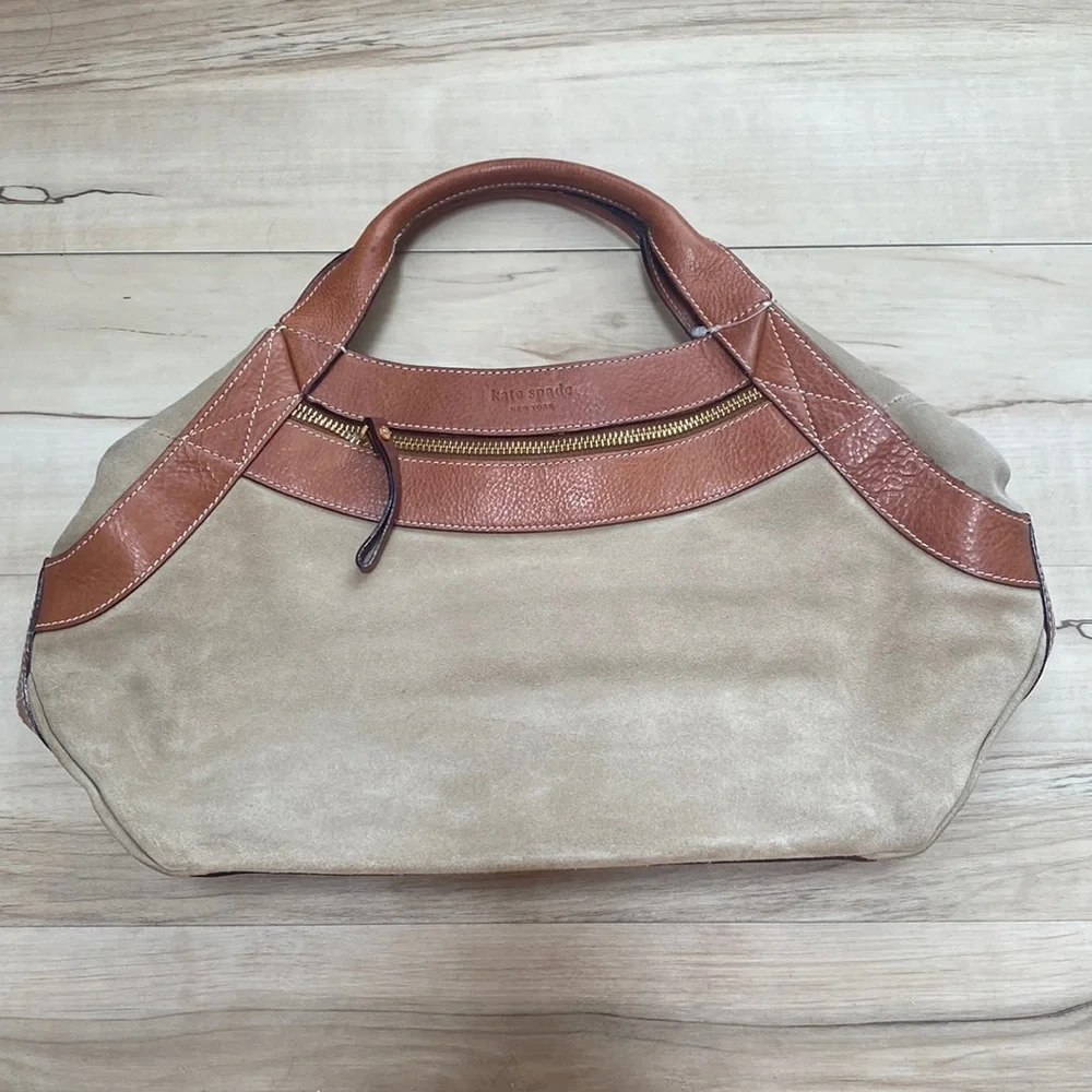 NWOT Kate Spade Tan & Brown Handbag. Tan Suede and Brown Leather.MagneticClosure