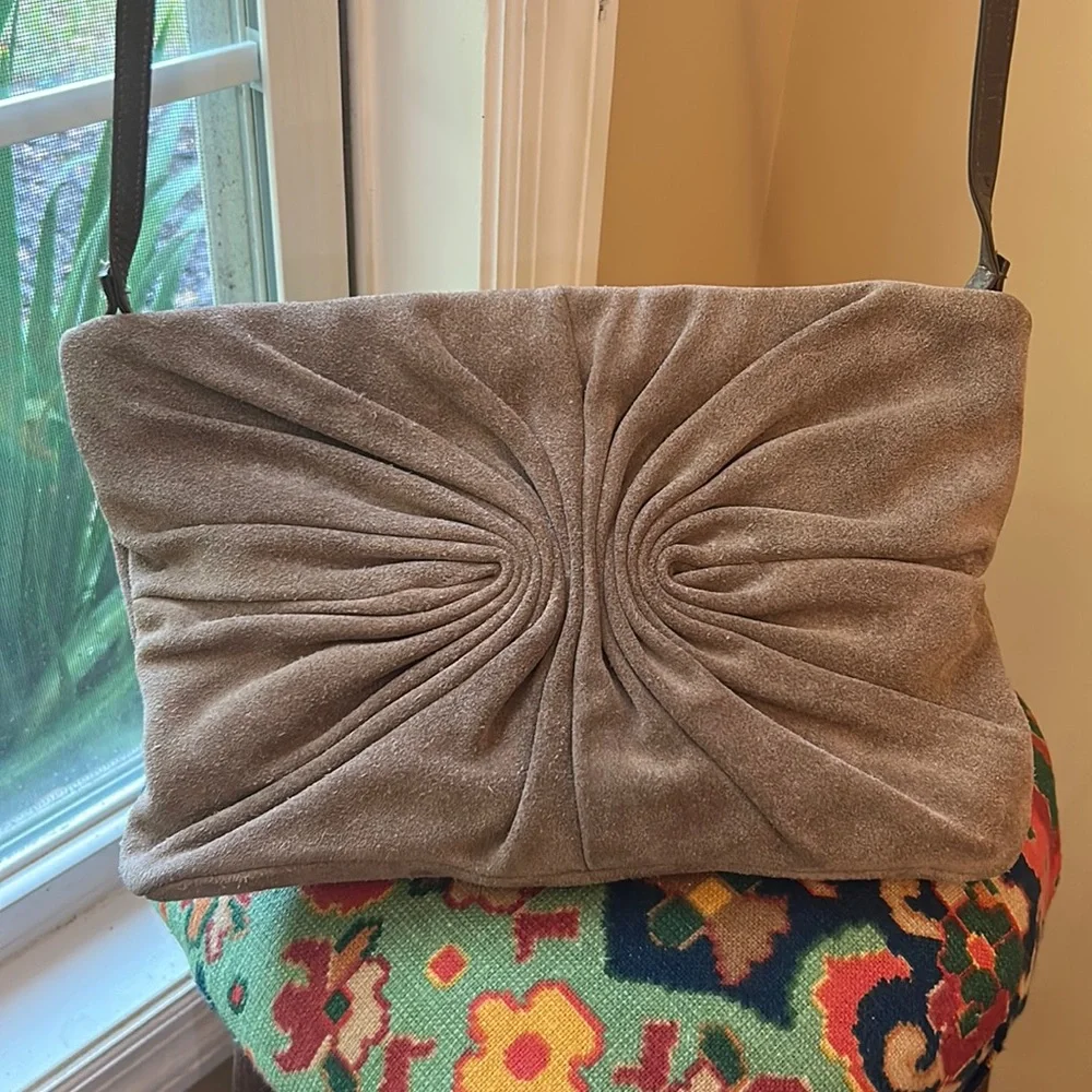 Vintage etta suede