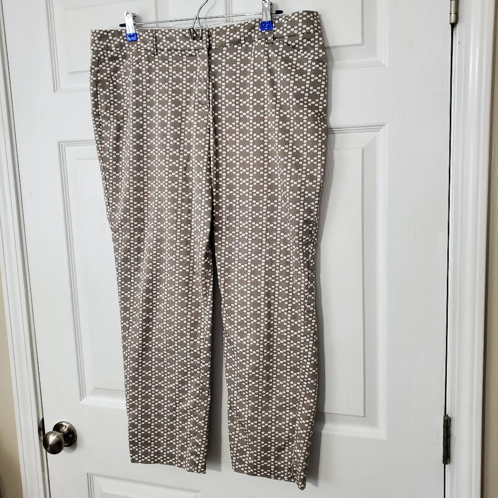 New Directions Geometric Ankle Pants