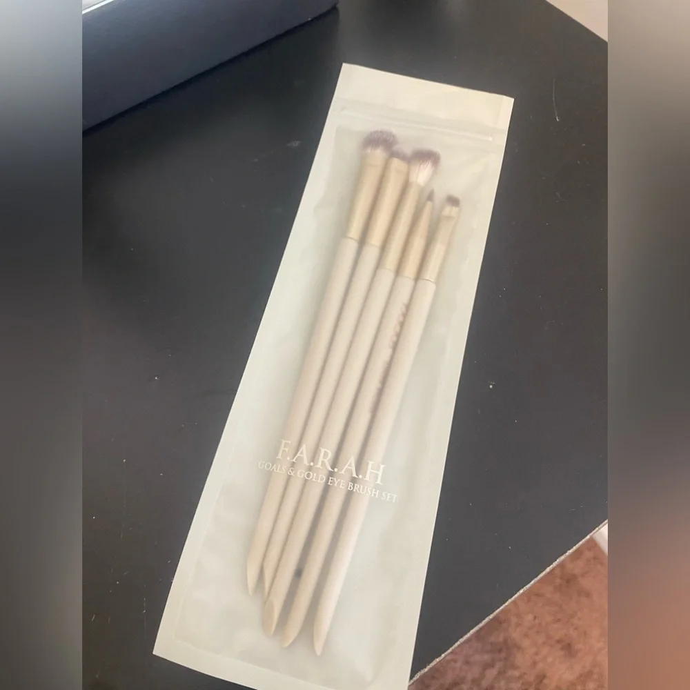 farrah smoke free
