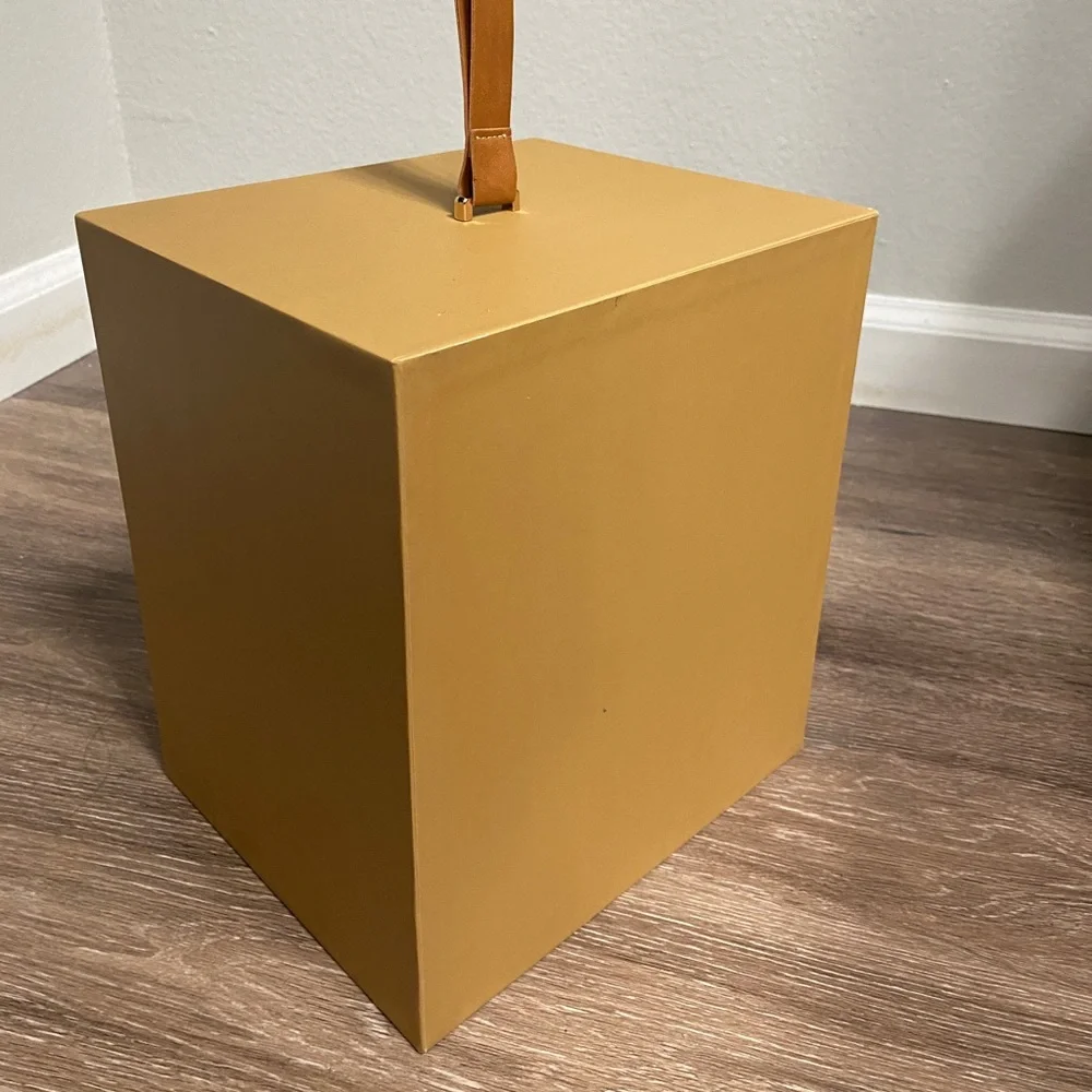 N/A layer box