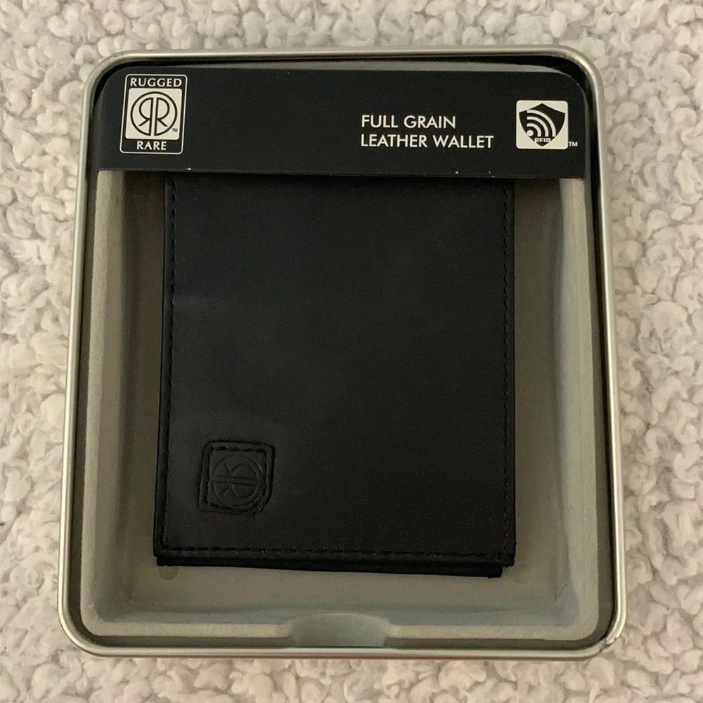 Rugged Rare nwt box