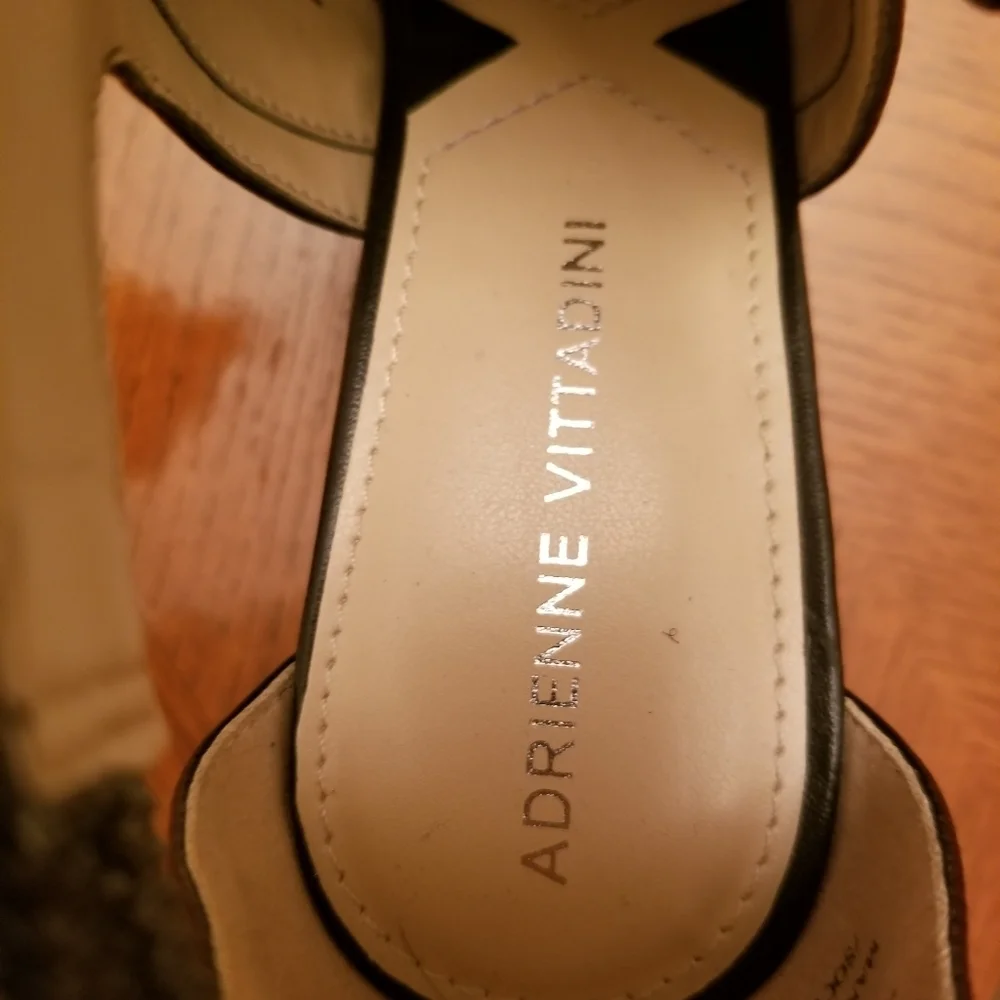 Adrienne Vittadini brand new