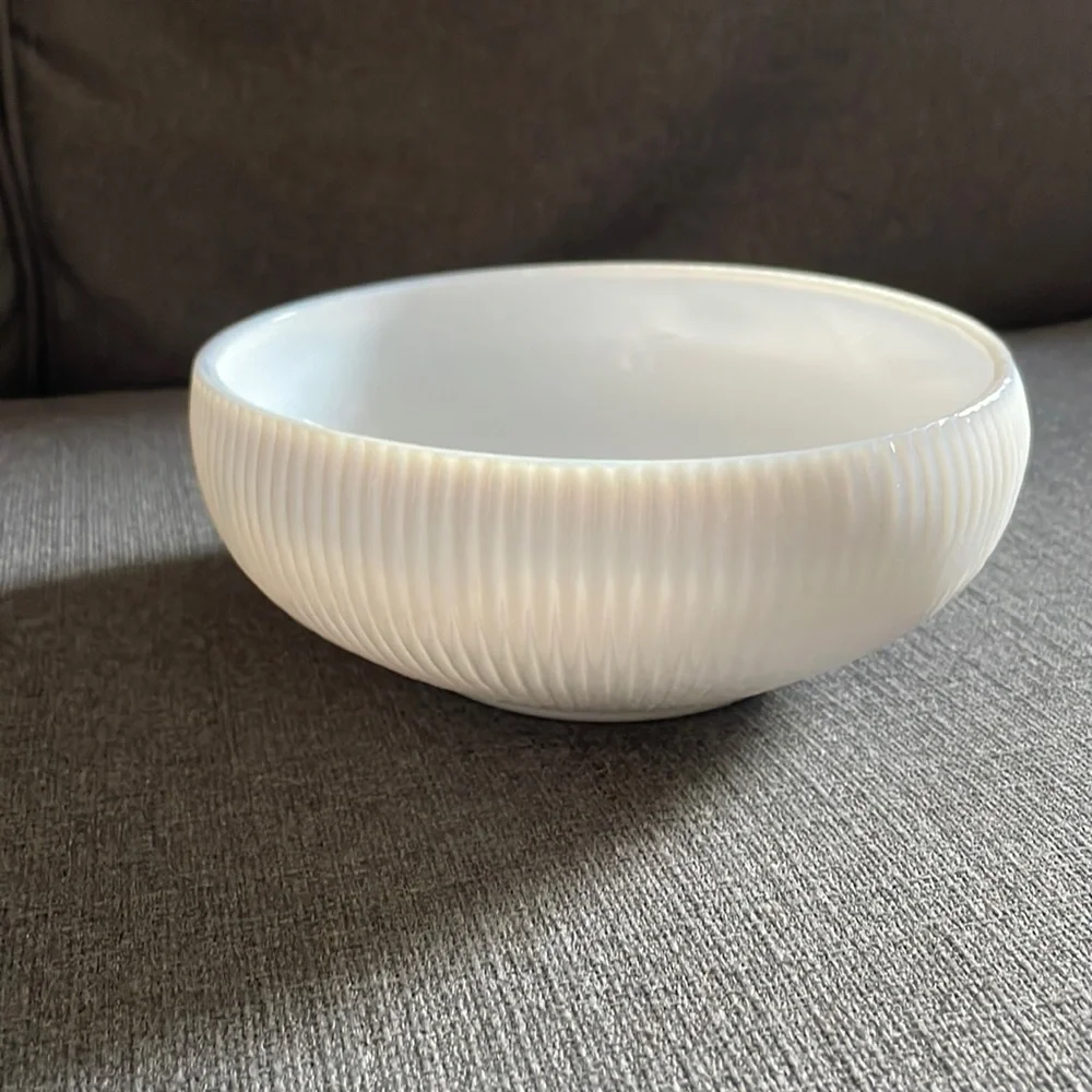 VTG E.O. Brody Ribbed Milk Glass Bowl