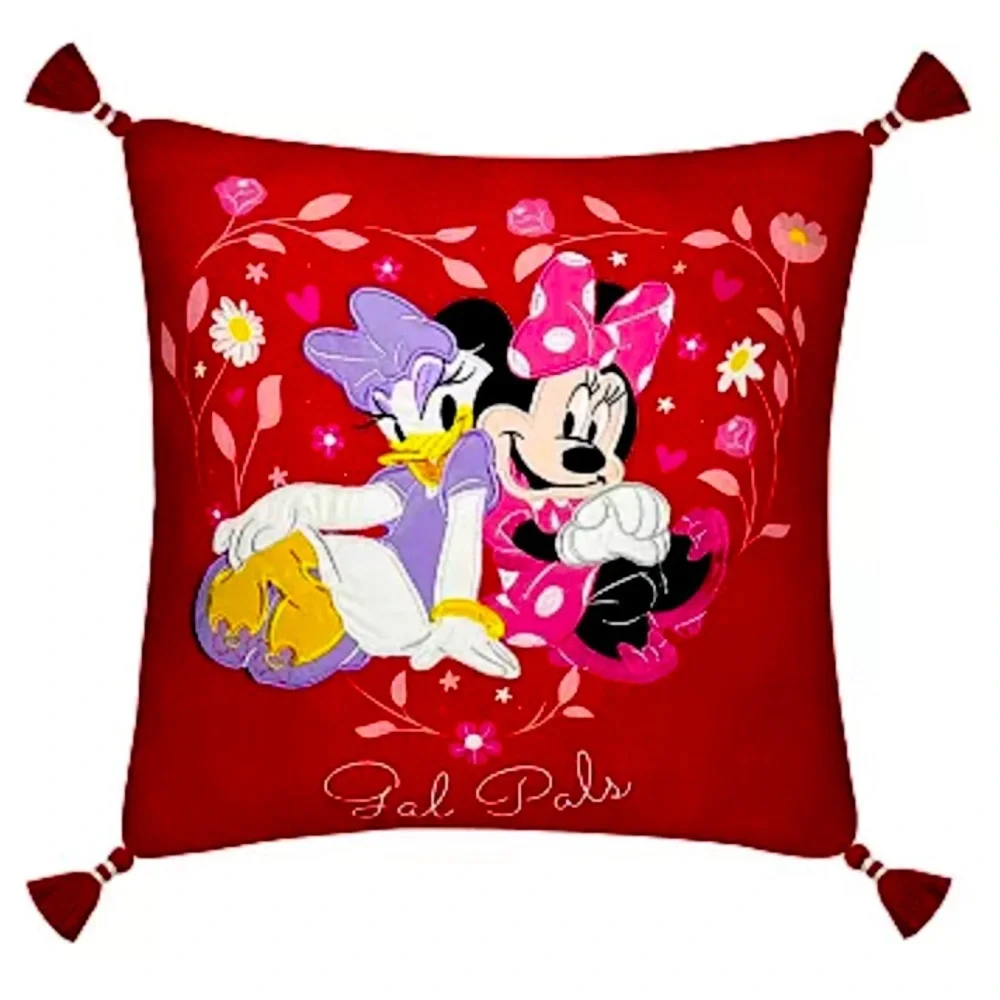 NWT (Set of 2)Disney Minnie Mouse & Daisy Duck Embroidered Tassel Throw Pillows