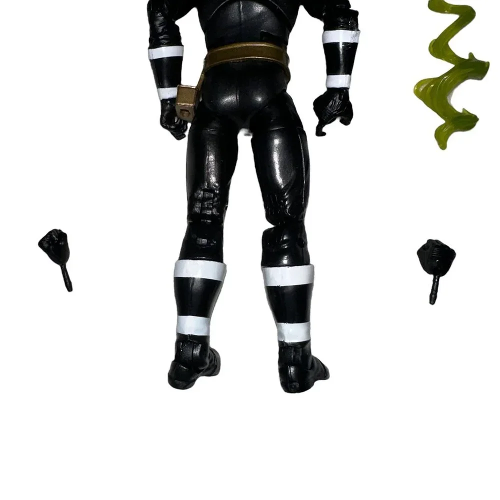 Power Ranger features 	•
