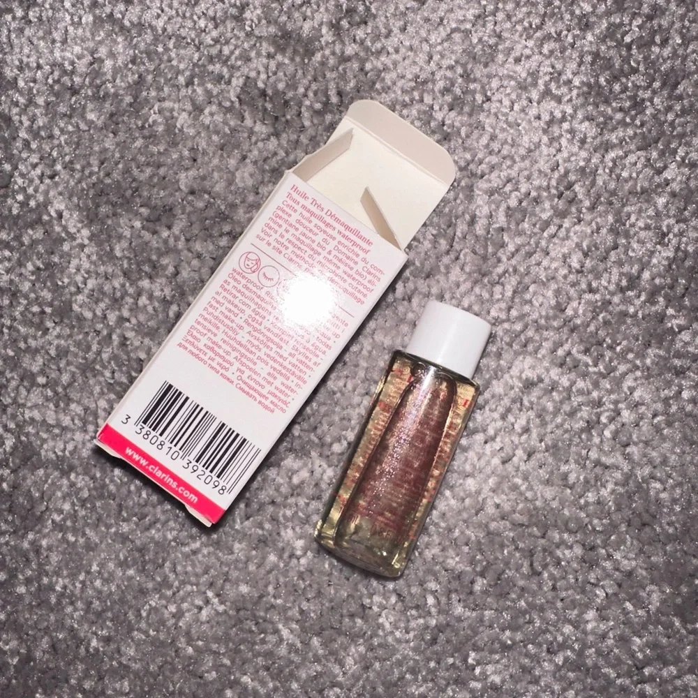 Clarins never used