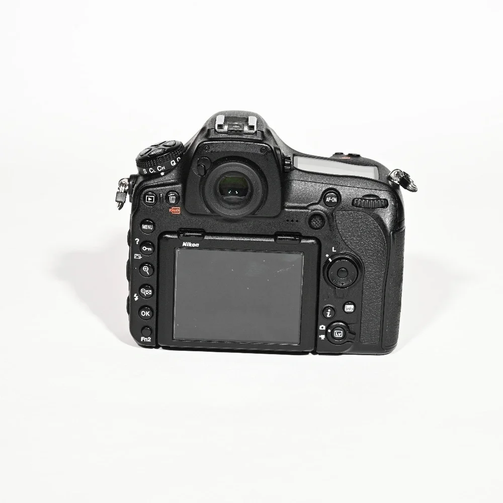 Nikon offers welcome