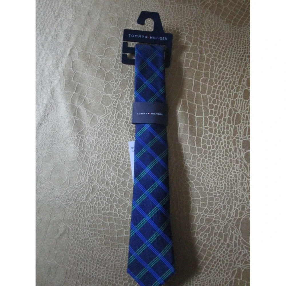 Tommy Hilfiger Boys Voyager Plaid Check Untied Tie NWT