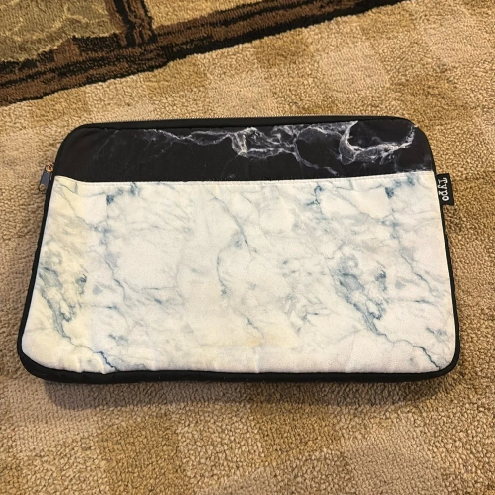 Laptop case