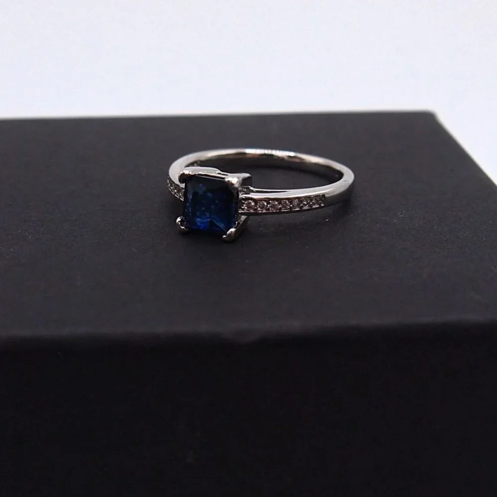 brilliant sapphire