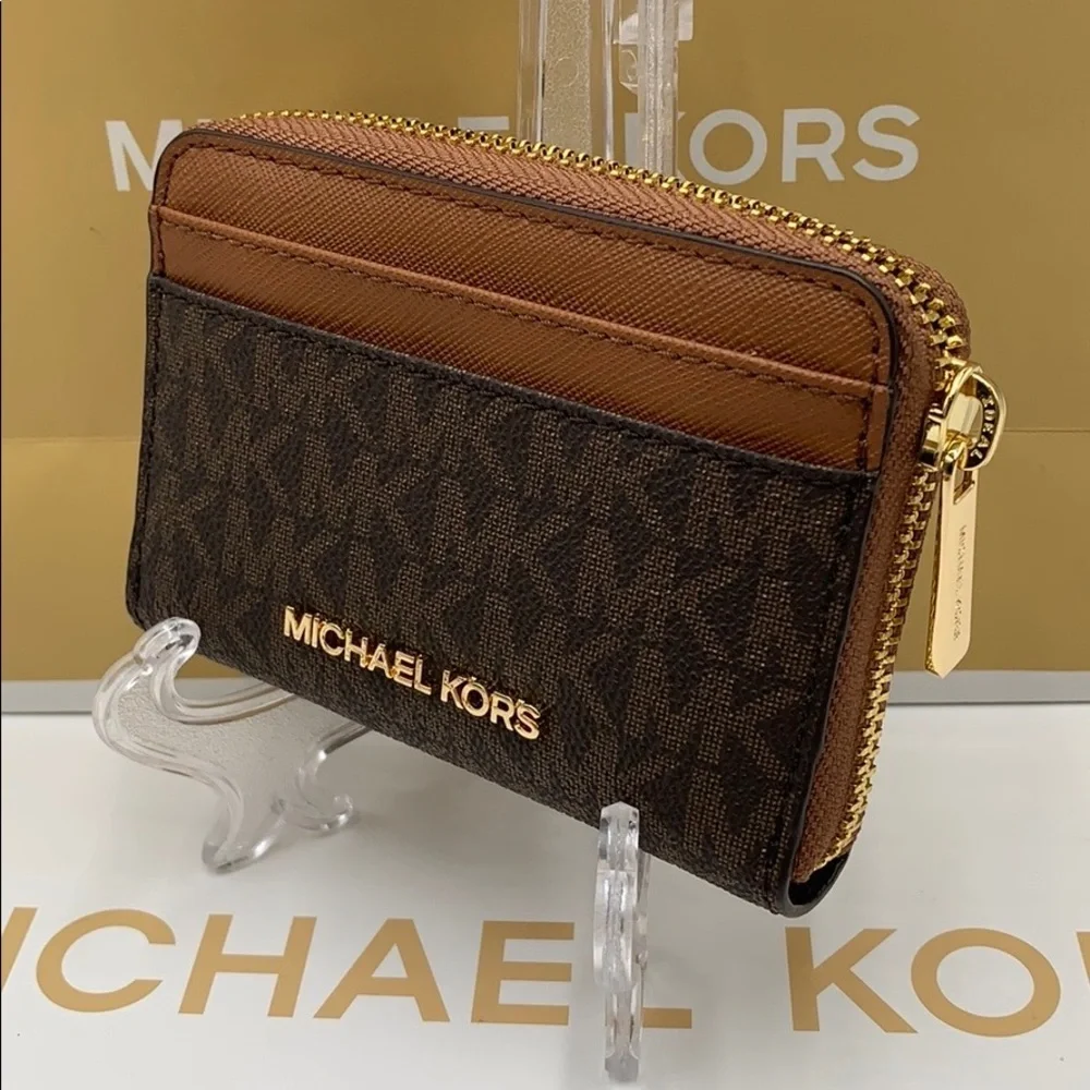 Michael Kors nwt authentic