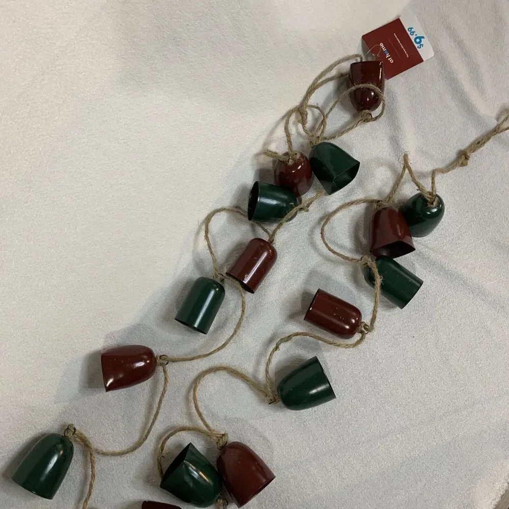 Unbranded jingle bells