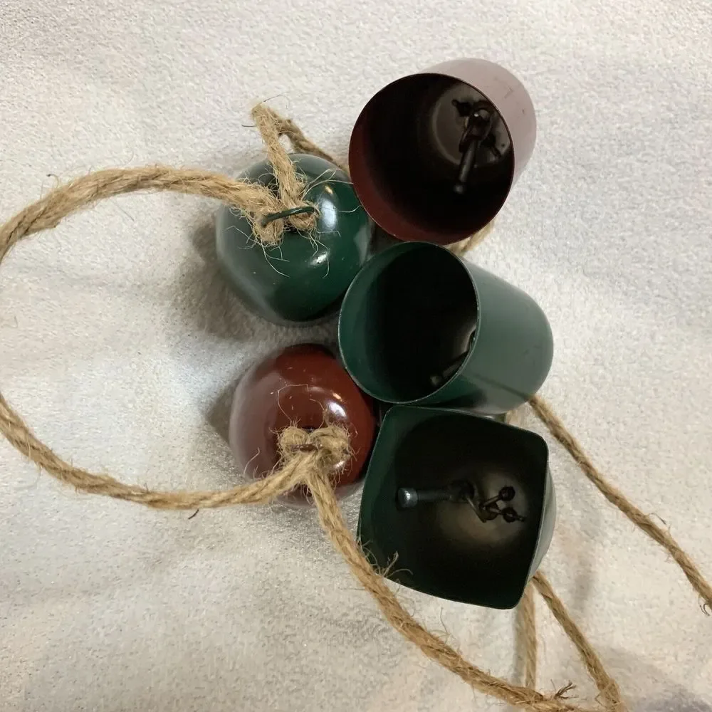 Unbranded jingle bells