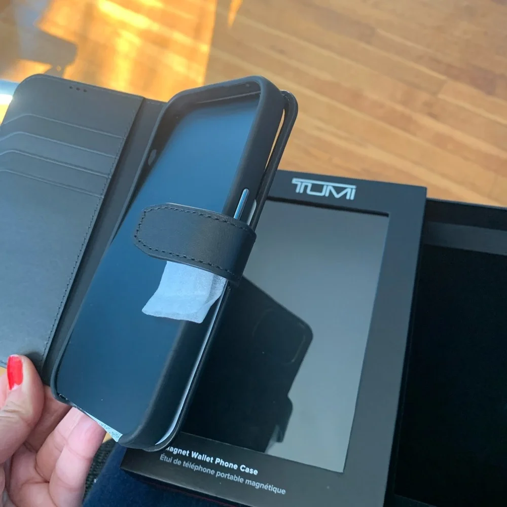 Tumi brand new