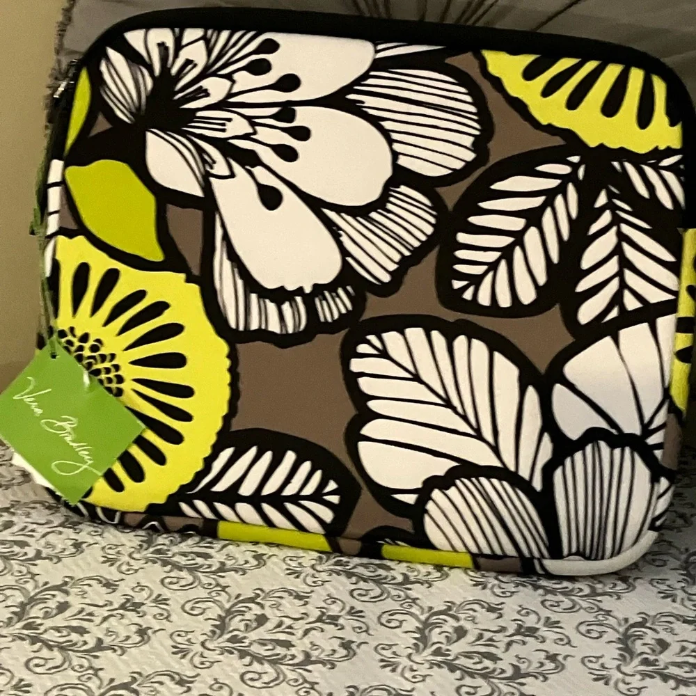 Vera Bradley gorgeous nwt