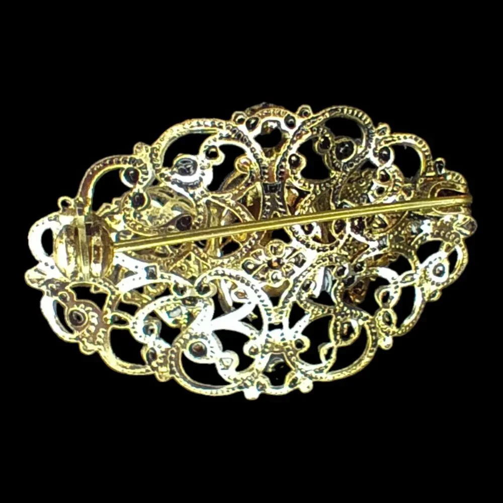 Gold Filigree Brooch Pin Green Stones Victorian Prong Settings Oval Goldtone