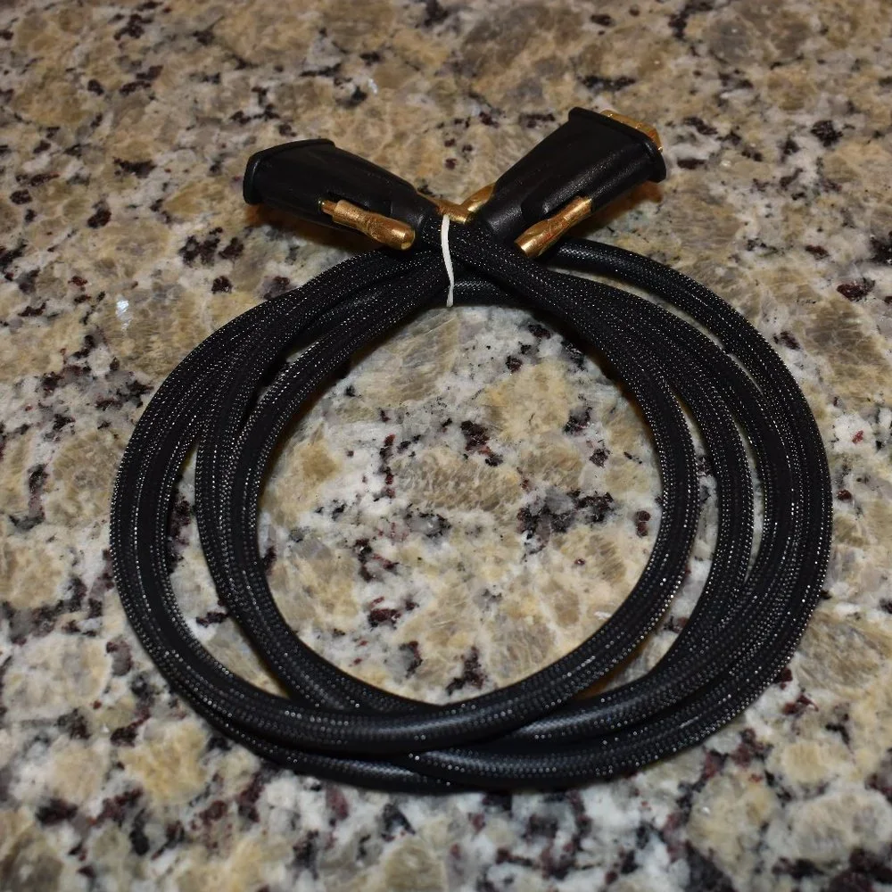 Monster monitor cable