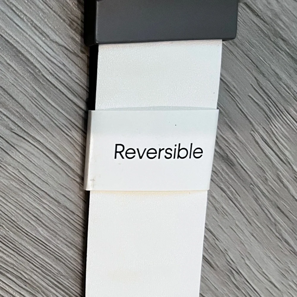 Calvin Klein note brand