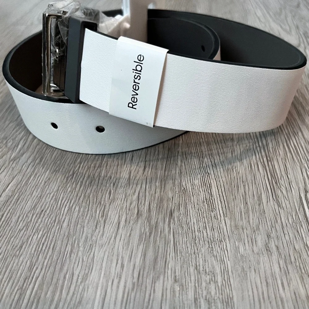Calvin Klein note brand