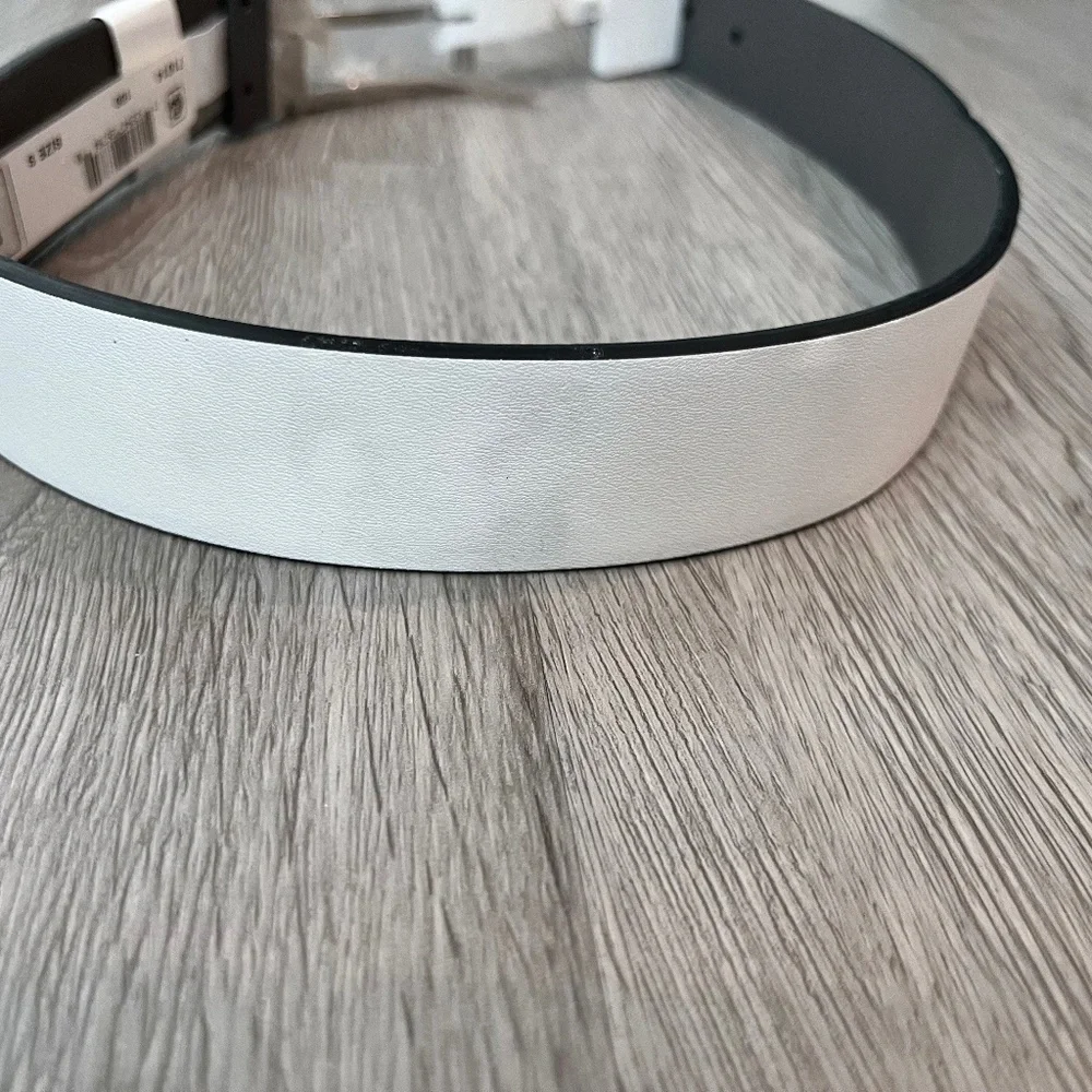 Calvin Klein note brand